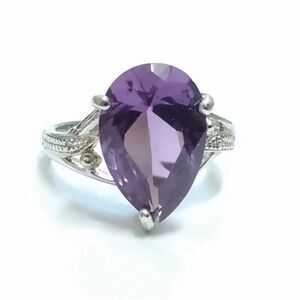 Alexandrite-Color Sapphire Ring Pear 6.4 Carats Size 7